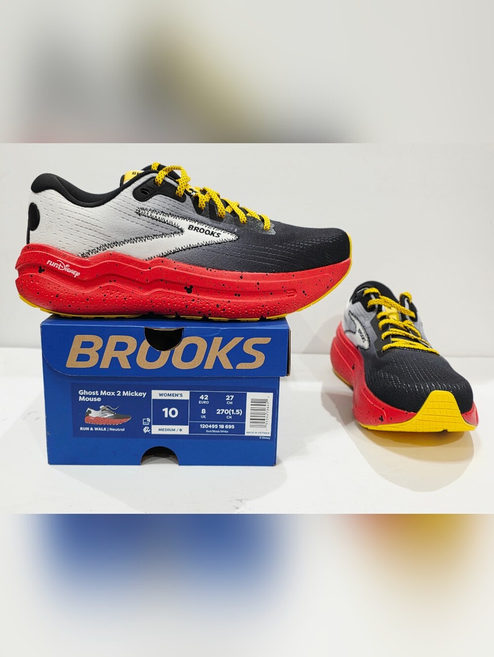 Brooks Ghost Max 2 MICKEY MOUSE RunDisney 2025 Red Black Women's Medium 10 B New